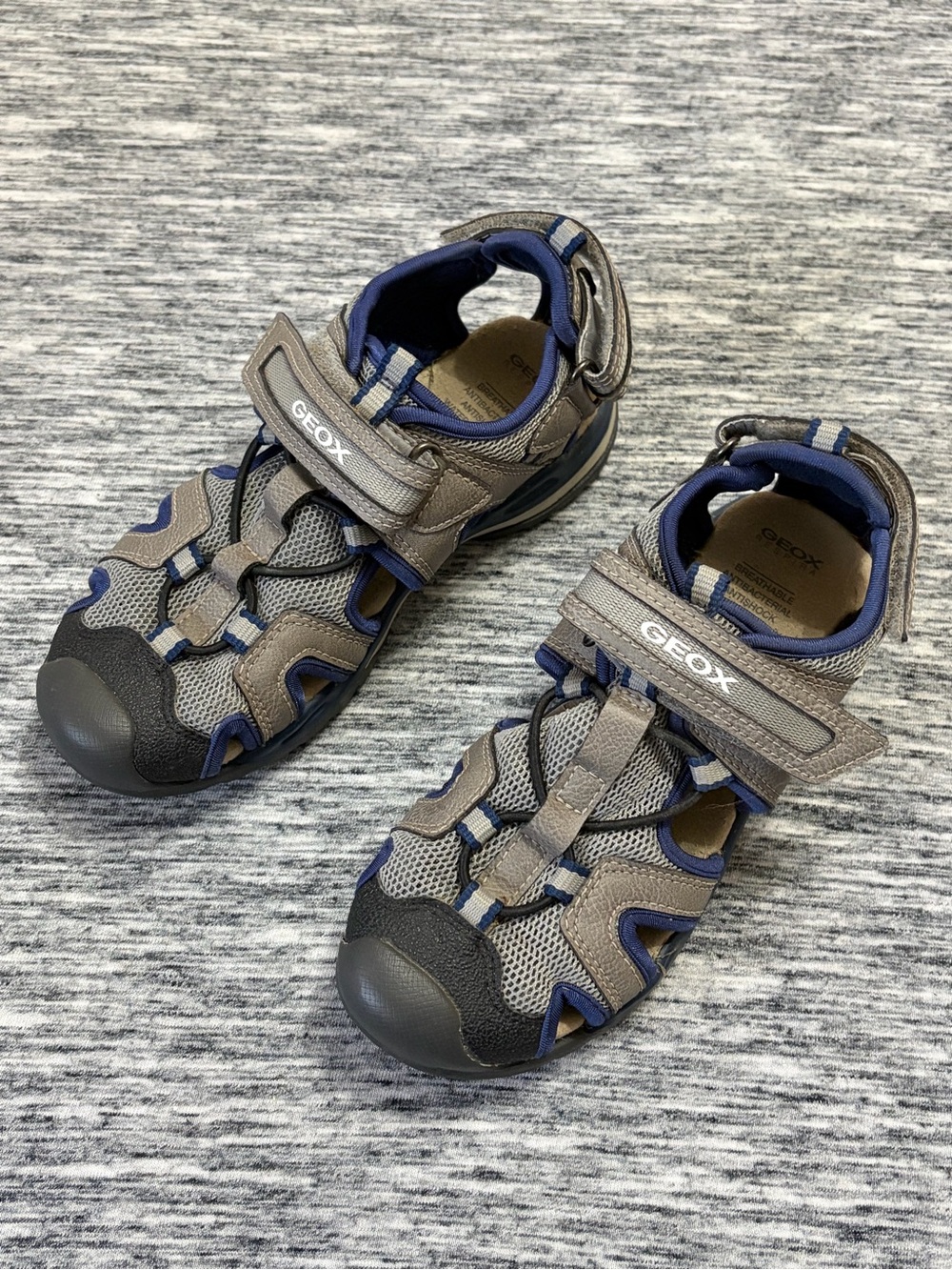 GEOX Water Friendly Shoe Closed Toe Sandals Size 33 Boys 3